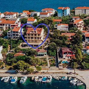 https://villa-teresa.splithotels.org